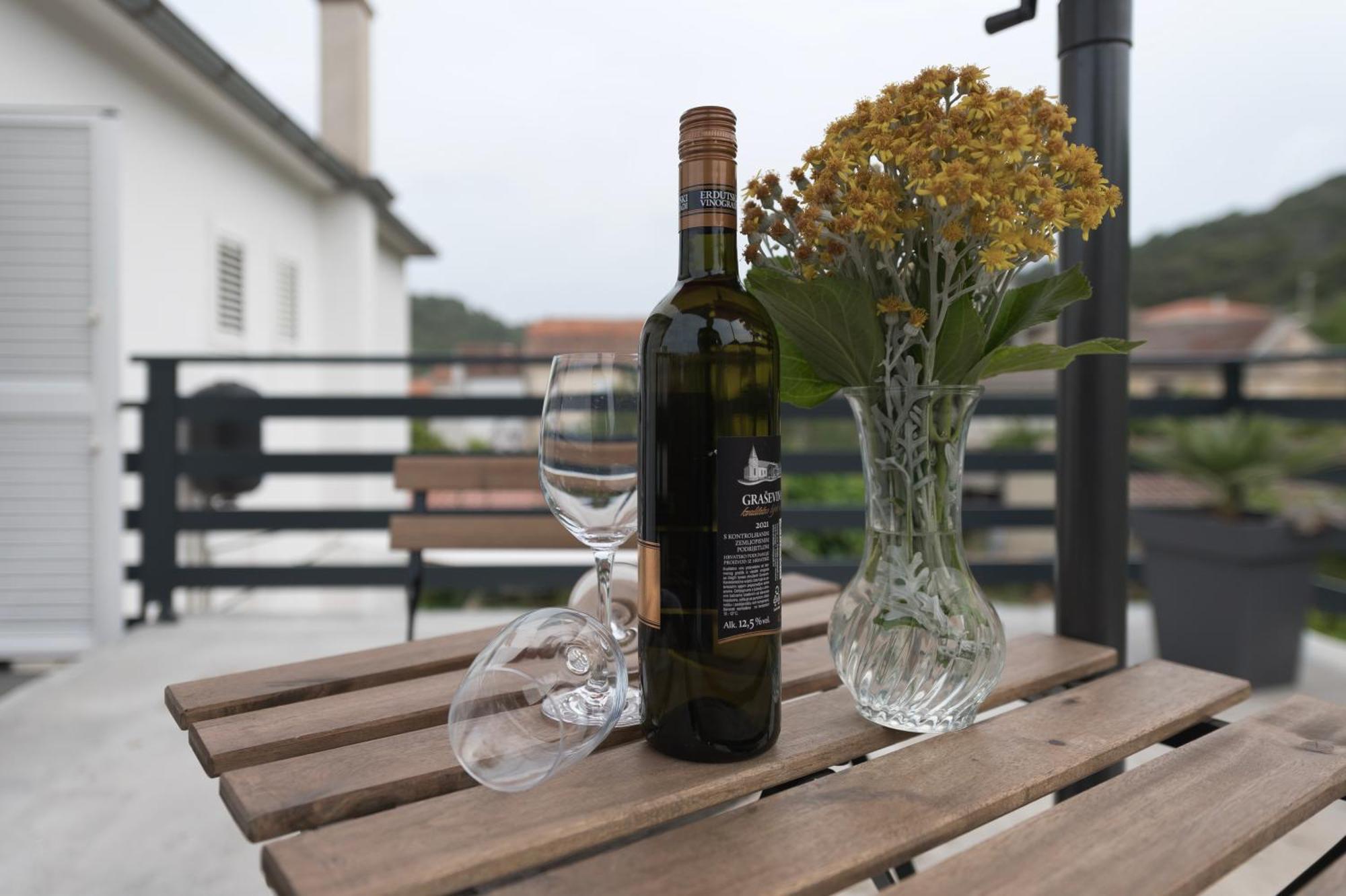 Apartment Marinsko Veli Iž Dış mekan fotoğraf