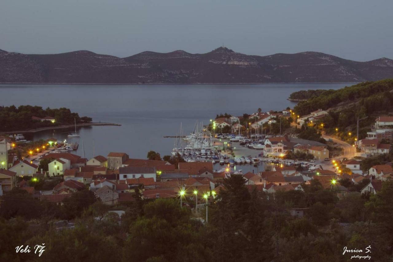 Apartment Marinsko Veli Iž Dış mekan fotoğraf